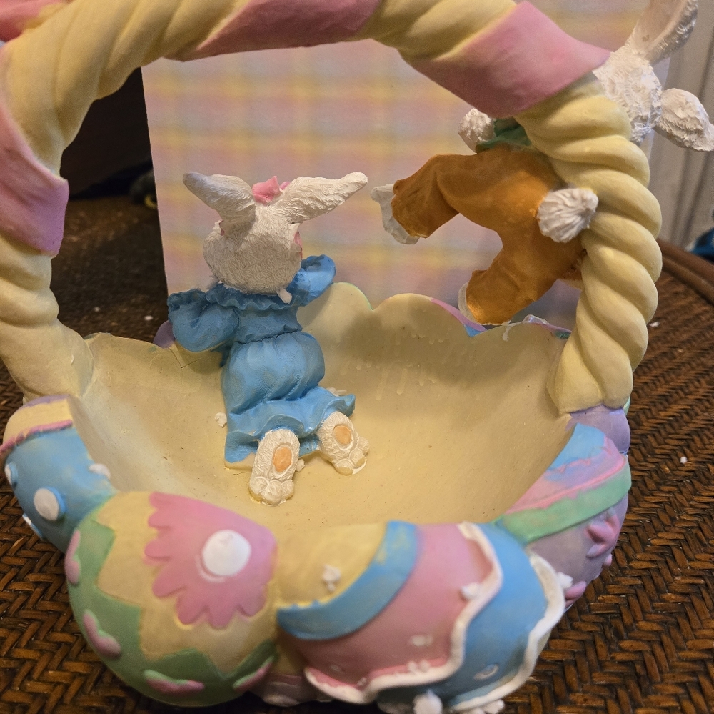 Colorful Easter Candy Basket Decor - Picture 6 of 11